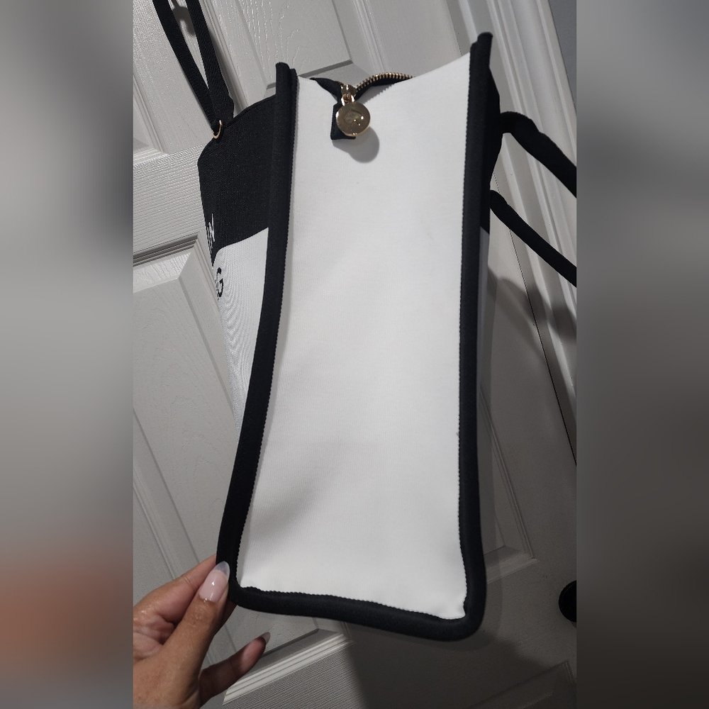Kate Spade x Target Colorblock Black and White Knit Tote Bag EUC - Picture 3 of 8